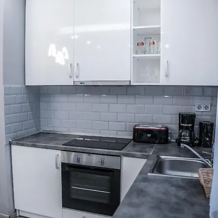 Attila Luxury Apartment *