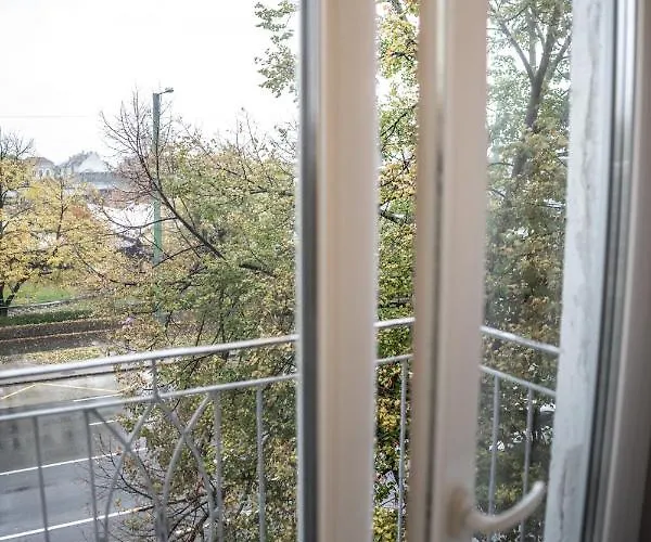 Attila Luxury Lägenhet *